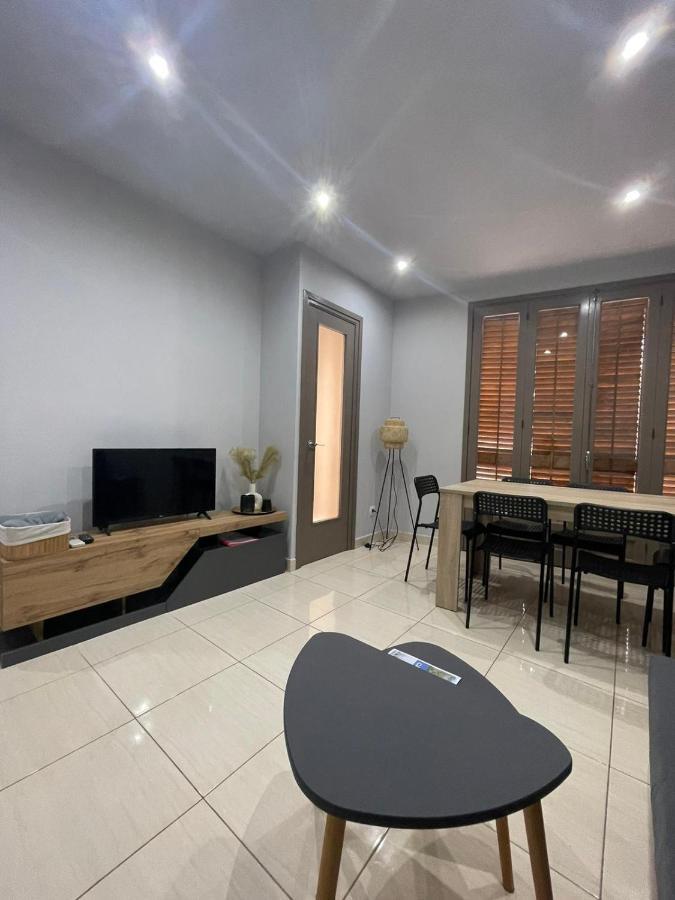 Apartments Cal Benet Camarasa Екстериор снимка