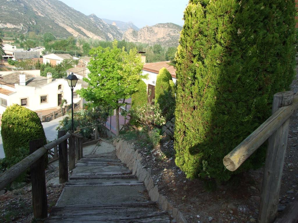 Apartments Cal Benet Camarasa Екстериор снимка